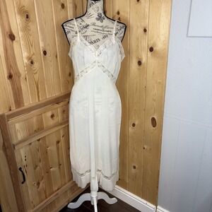 VTG Michelene Ivory Nylon Pleated Chiffon FANCY Full Slip 36 Medium Large